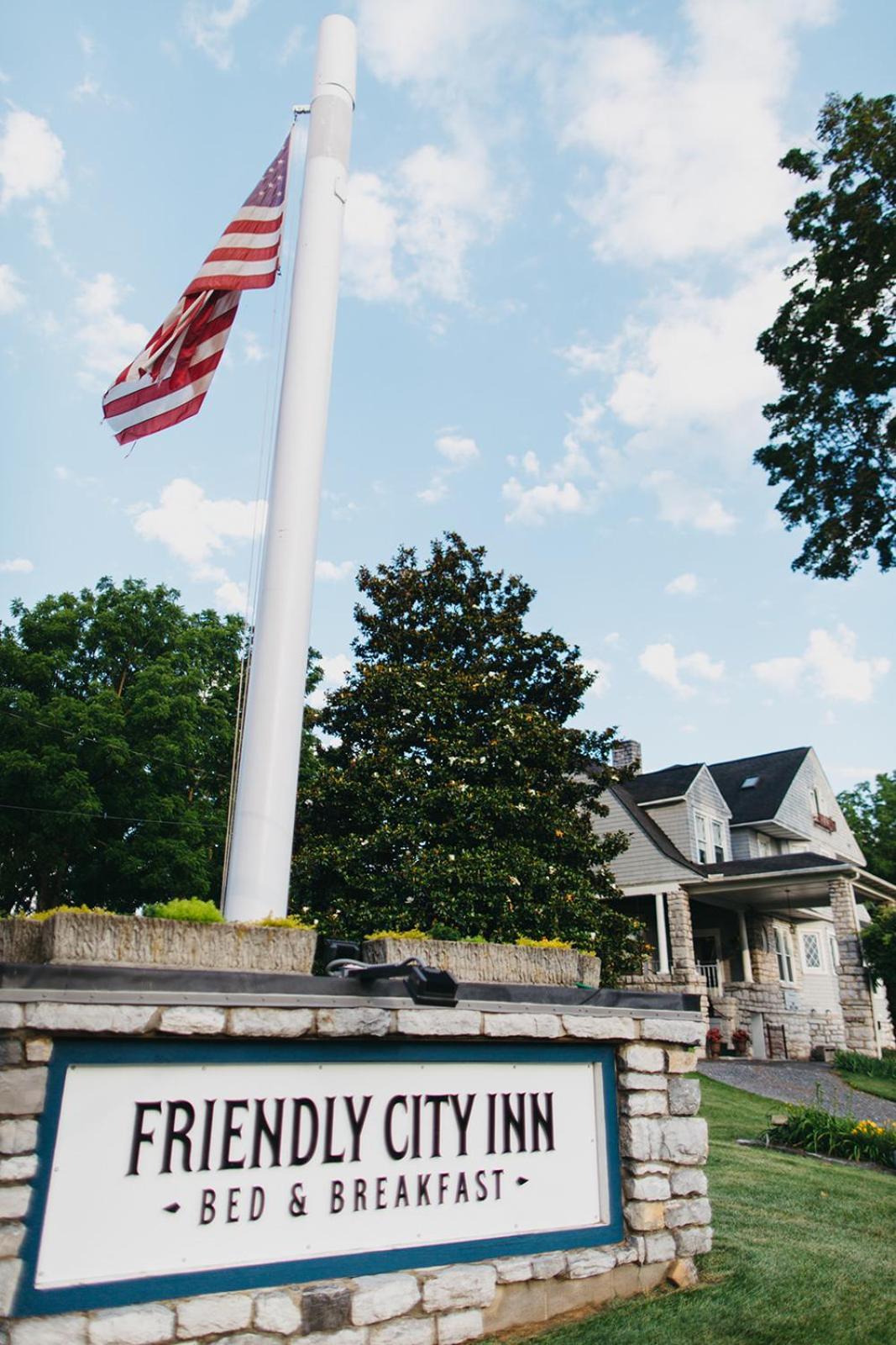 Friendly City Inn B&B Harrisonburg Exteriér fotografie